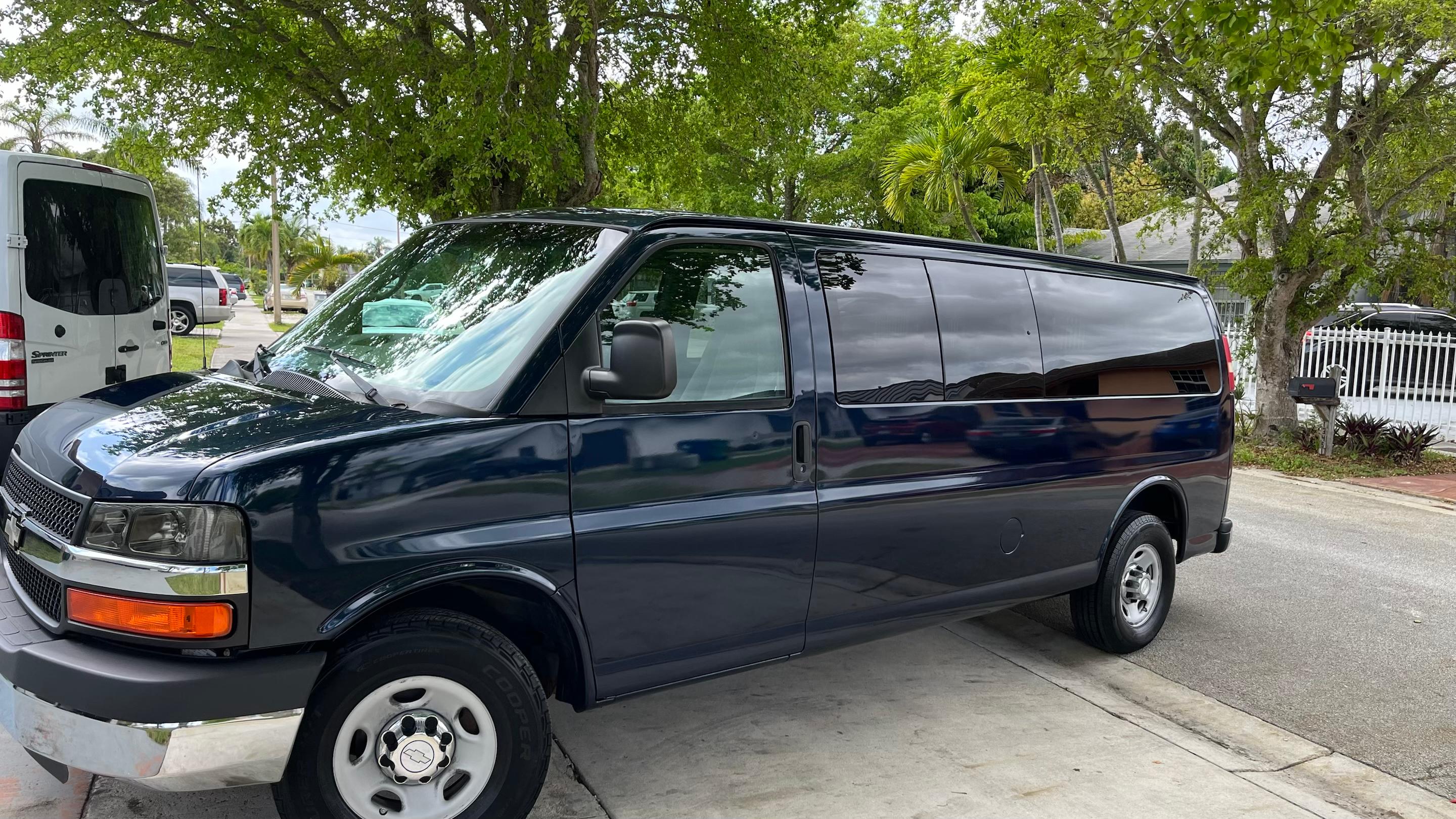 Chevrolet Express 2020 in 