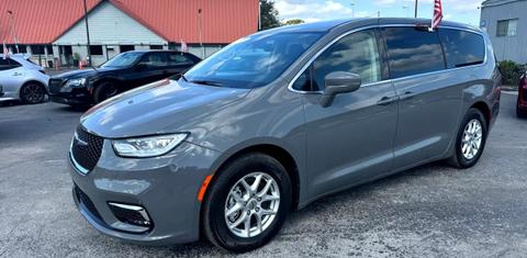 Chrysler Pacifica 2023