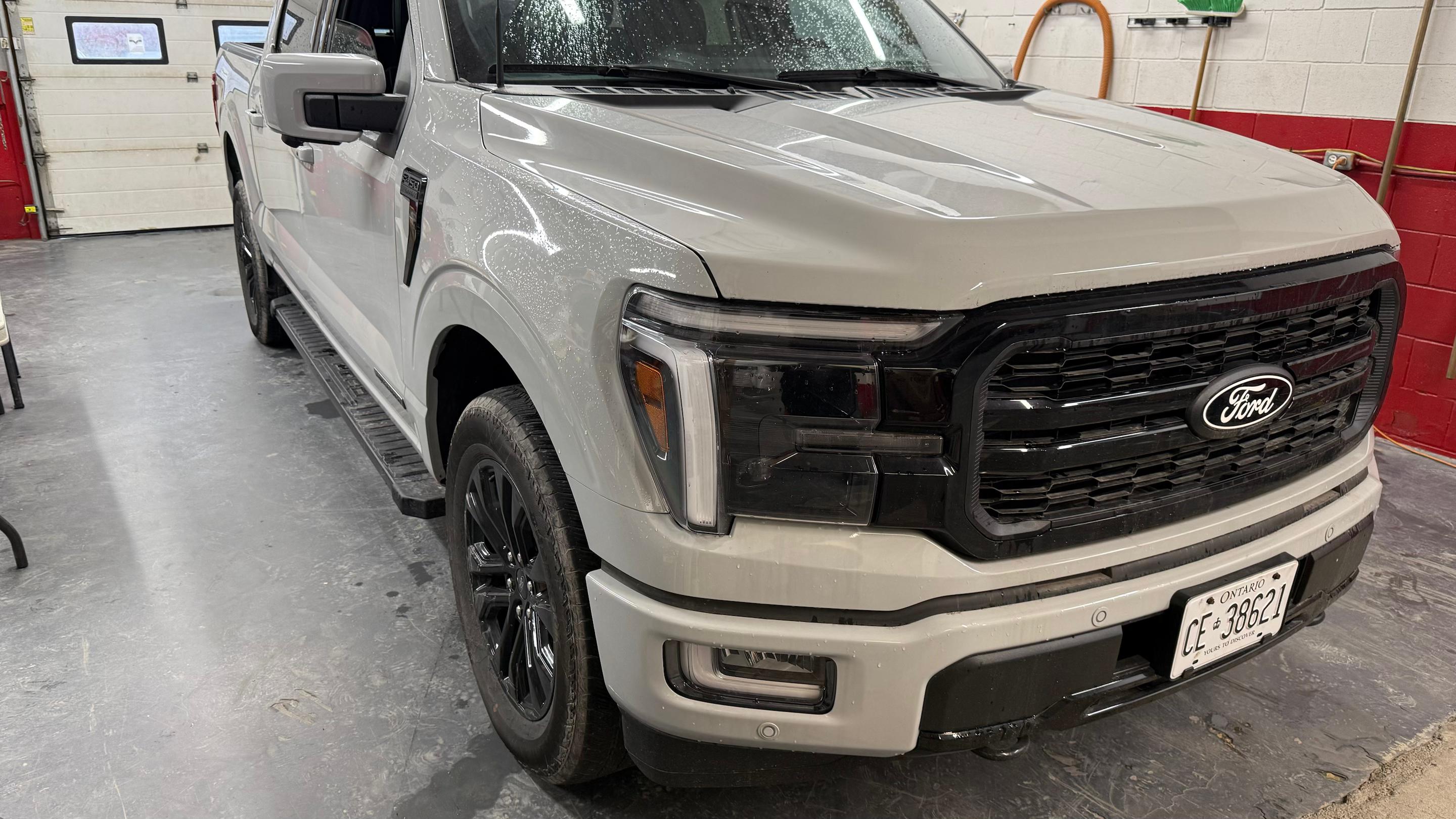 Ford F-150 2024 à 