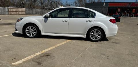 Subaru Legacy 2013