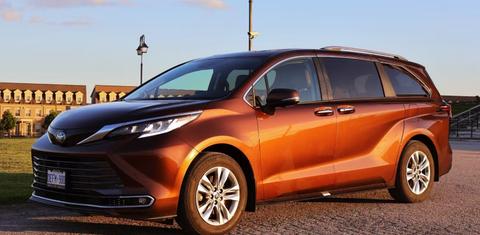 Toyota Sienna 2022