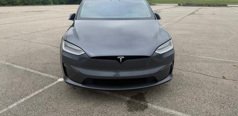 Tesla Model X 2022