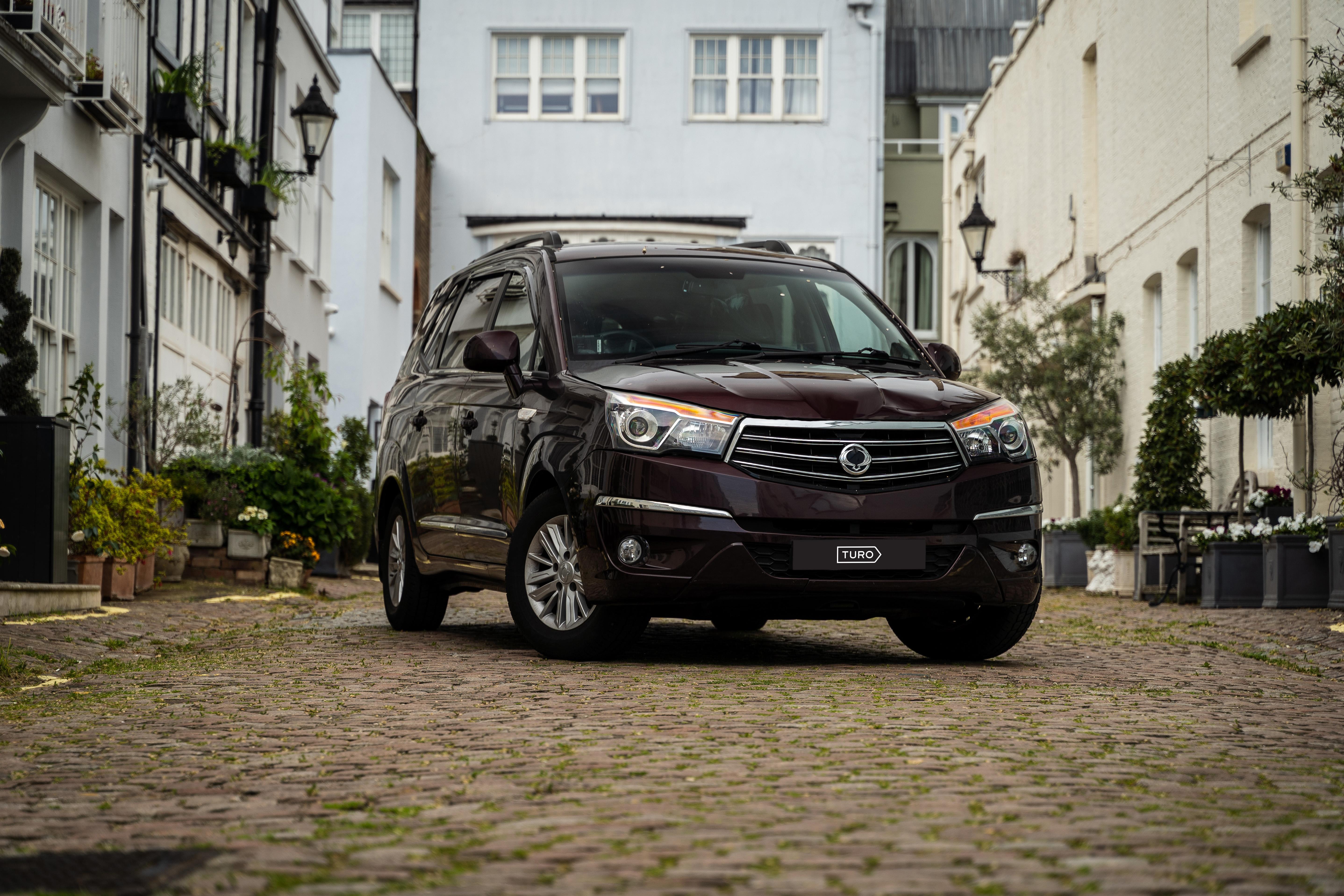 SsangYong Turismo 2015 in Worcester Park