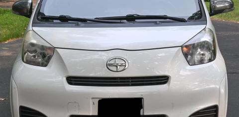 Scion iQ 2014