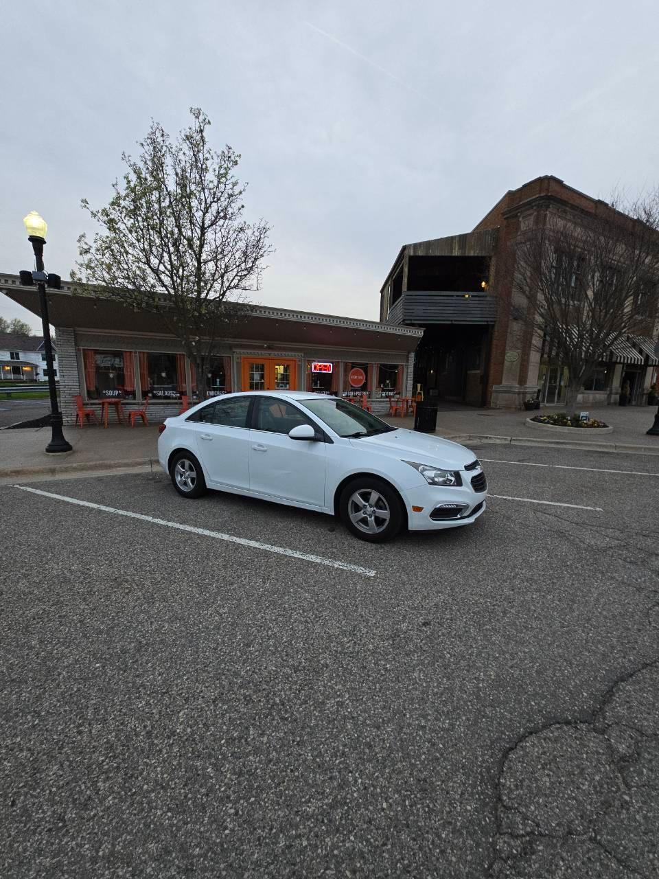 Chevrolet Cruze 2015 in Holly, MI