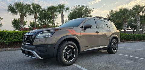 Nissan Pathfinder 2023