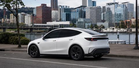 Tesla Model Y 2026