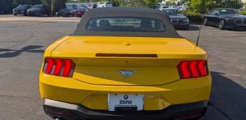 Ford Mustang 2024