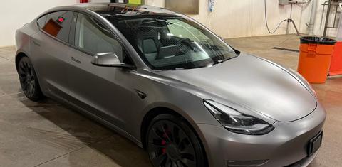 Tesla Model 3 2022