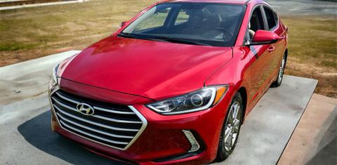 Hyundai Elantra 2017