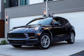 Porsche Macan car