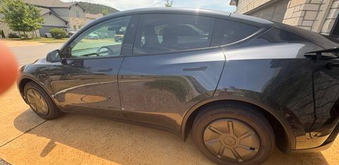 Tesla Model Y 2026