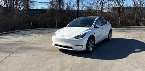 Tesla Model Y 2022