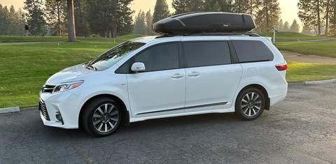 Toyota Sienna 2019
