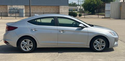 Hyundai Elantra 2020