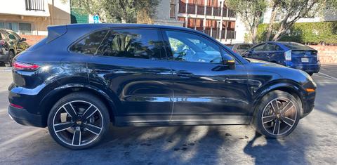 Porsche Cayenne 2021