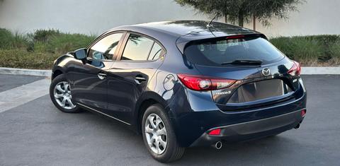 Mazda Mazda3 2015