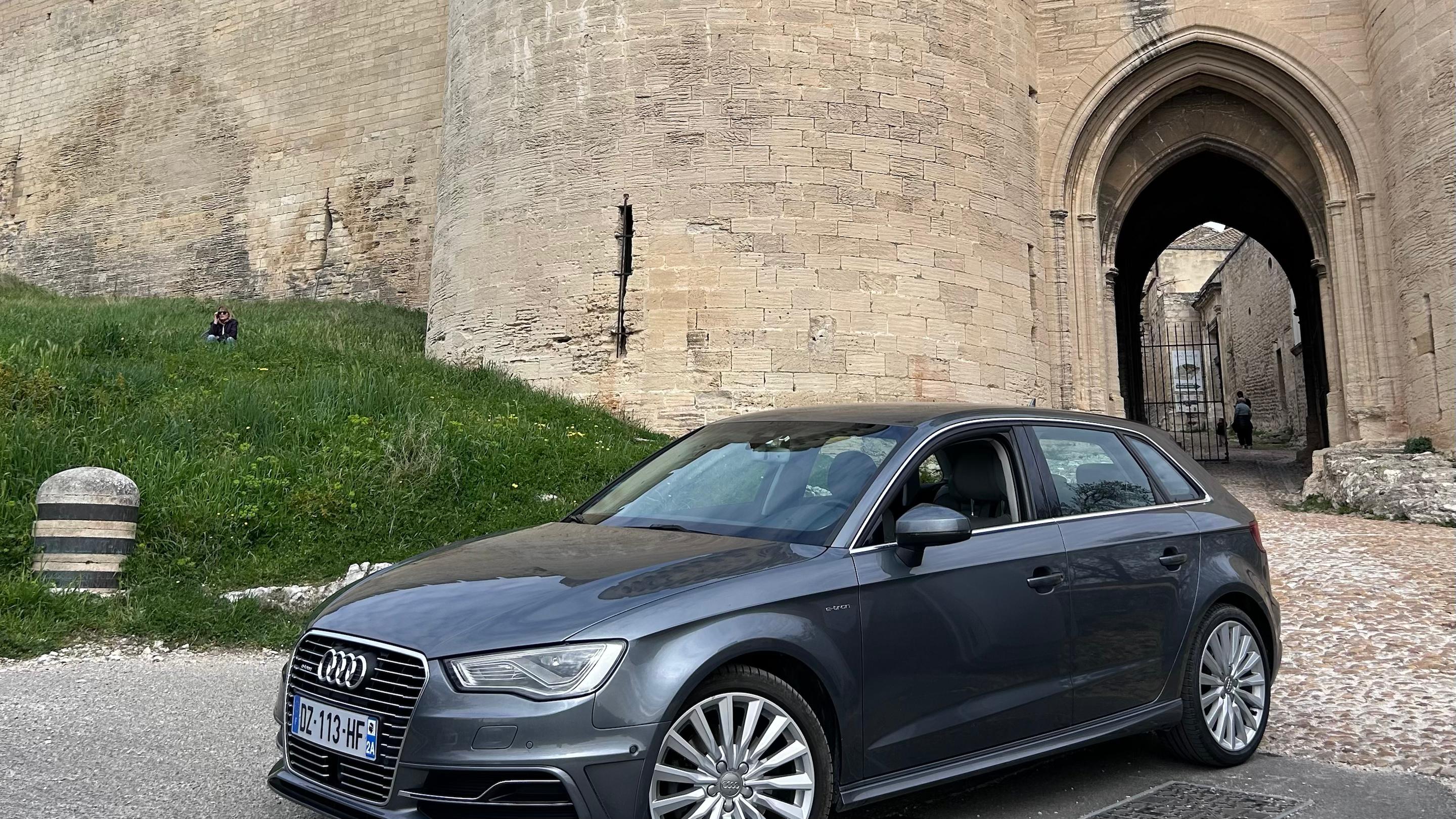 Audi A3 SPORTBACK 2016 à Avignon