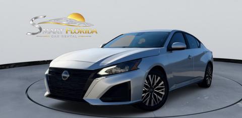 Nissan Altima 2023