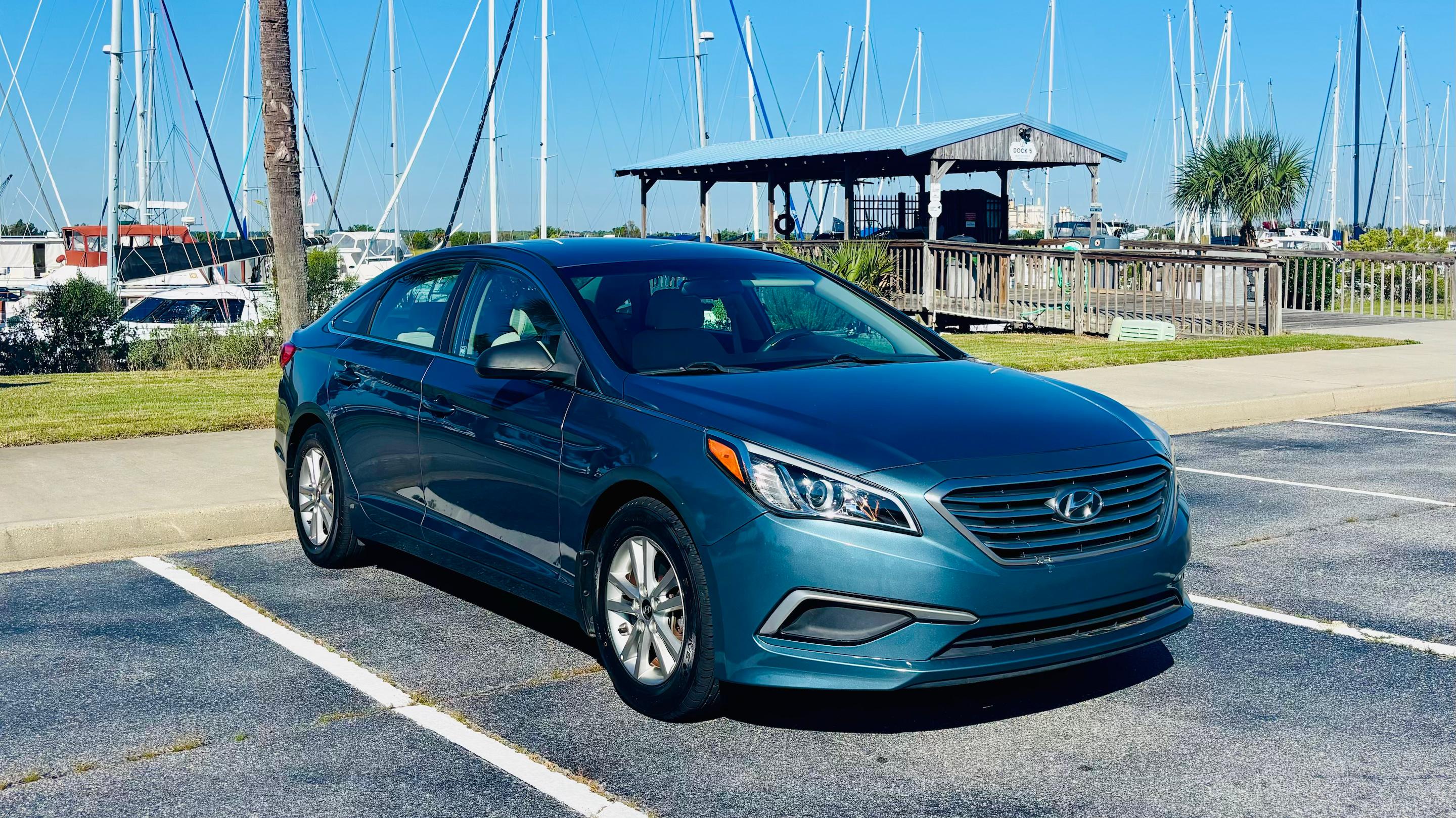 Hyundai Sonata 2017 in Brunswick, GA