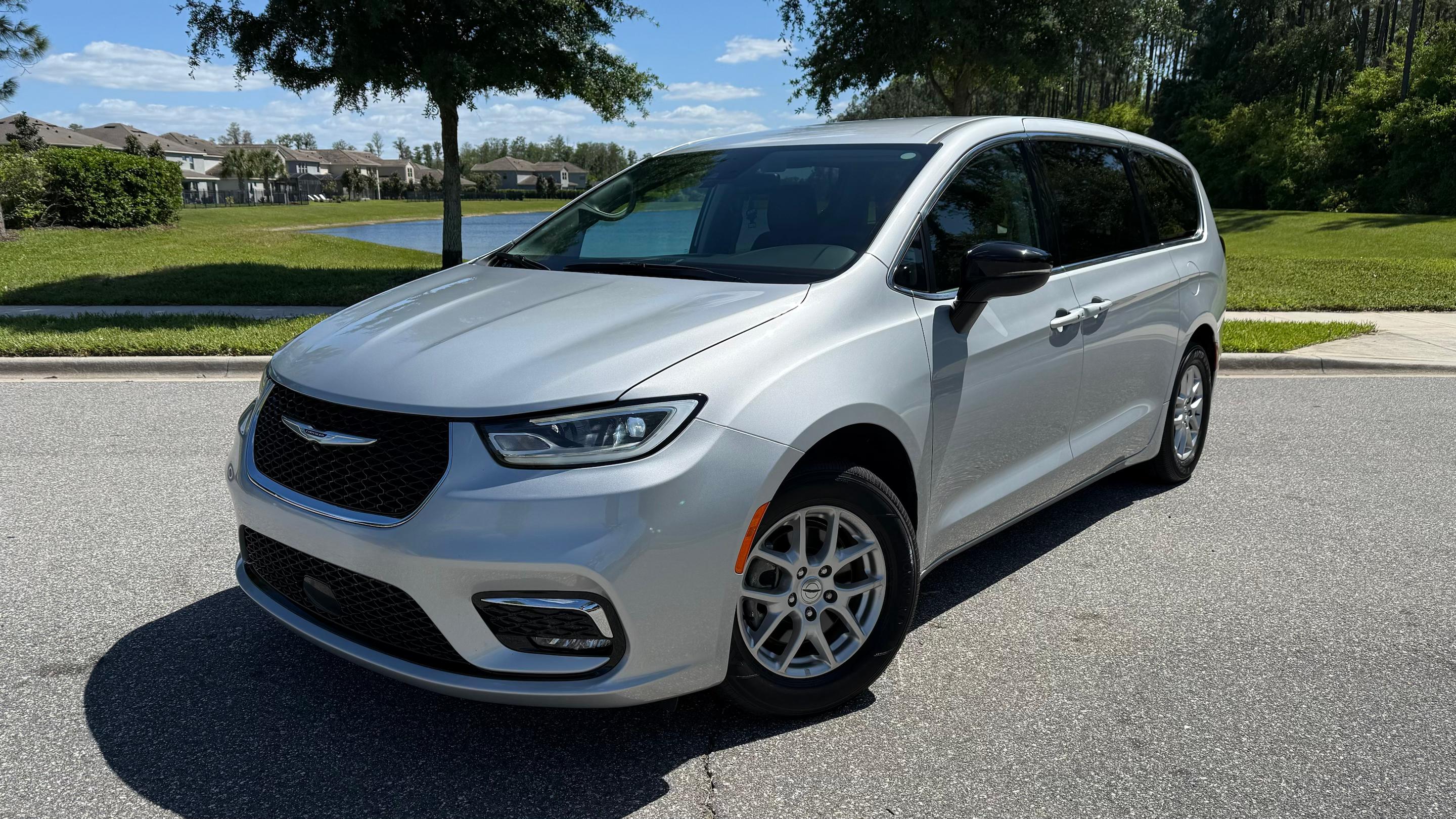 Chrysler Pacifica 2024 in Winter Garden, FL