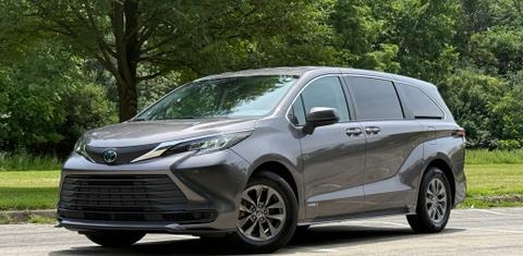 Toyota Sienna 2021