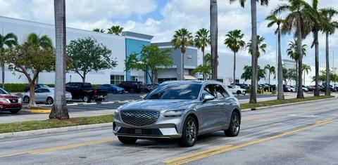 Genesis Electrified GV70 2023