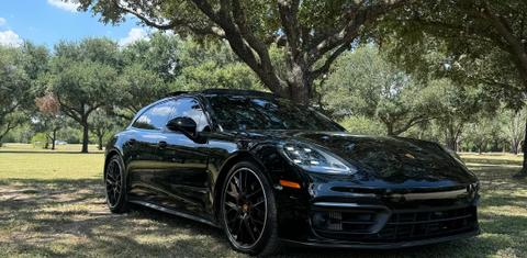 Porsche Panamera 2023