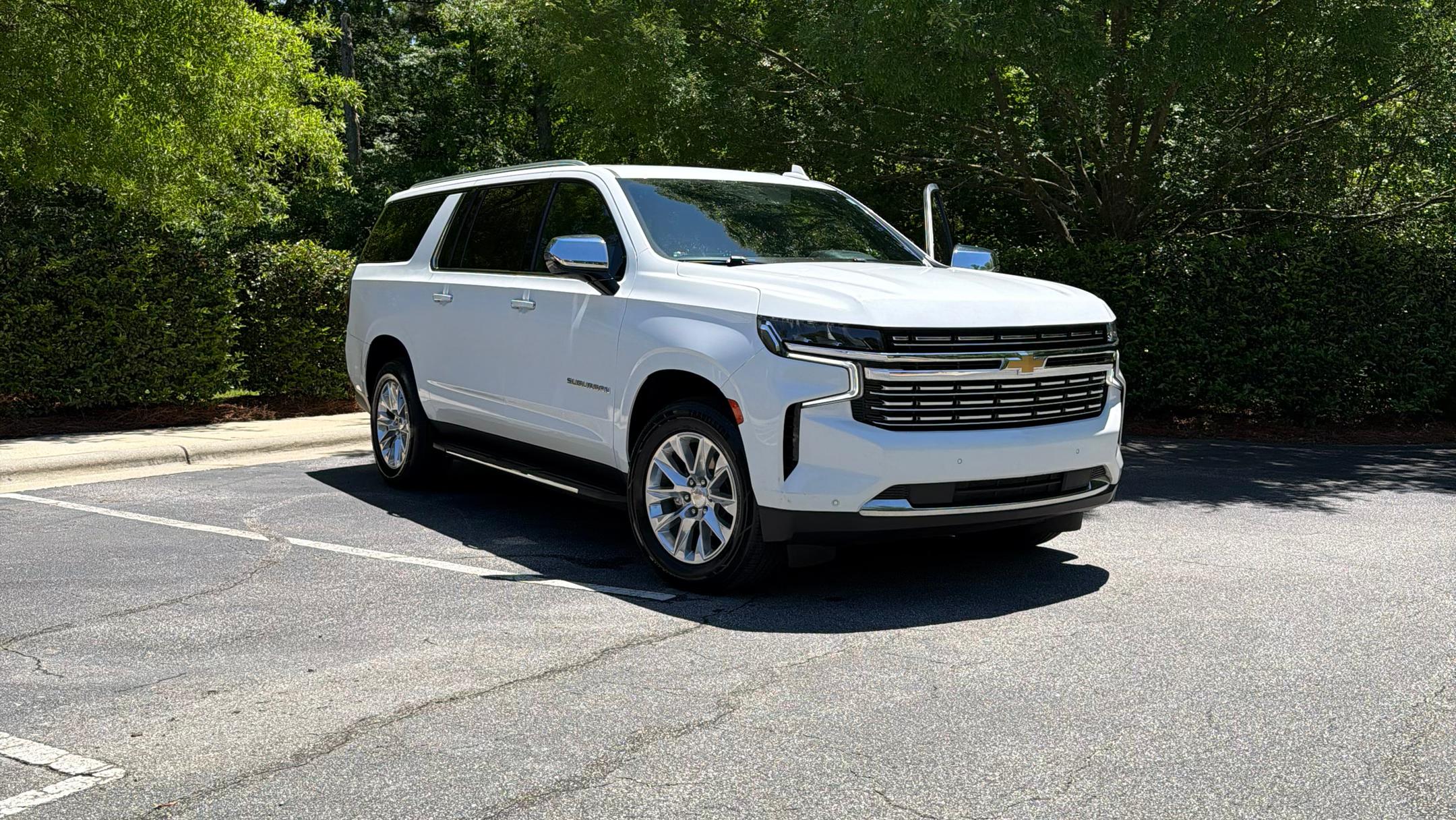 Chevrolet Suburban 2023 in 