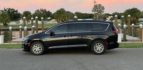 Chrysler Pacifica 2022