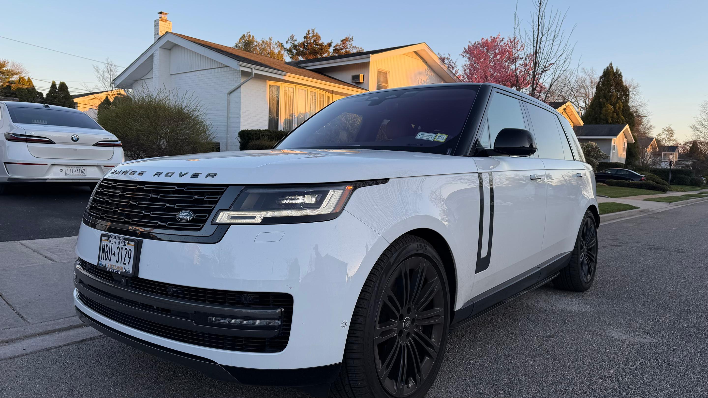 Land Rover Range Rover 2023 in 