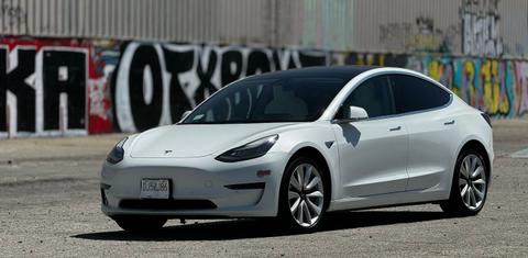 Tesla Model 3 2019