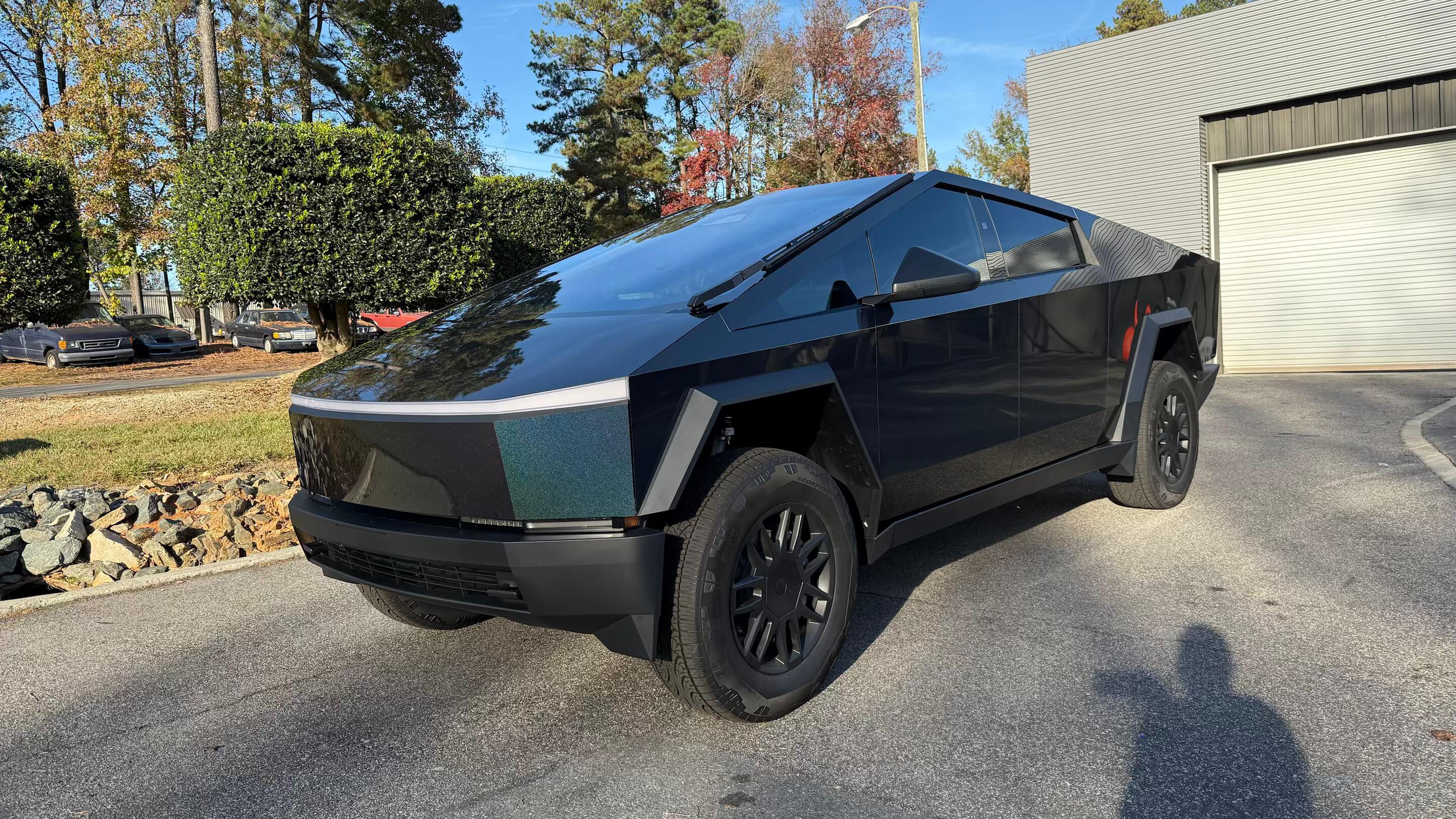 Tesla Cybertruck 2024 in Morrisville, NC