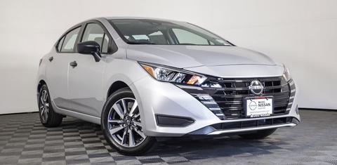 Nissan Versa 2024
