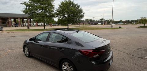 Hyundai Elantra 2020