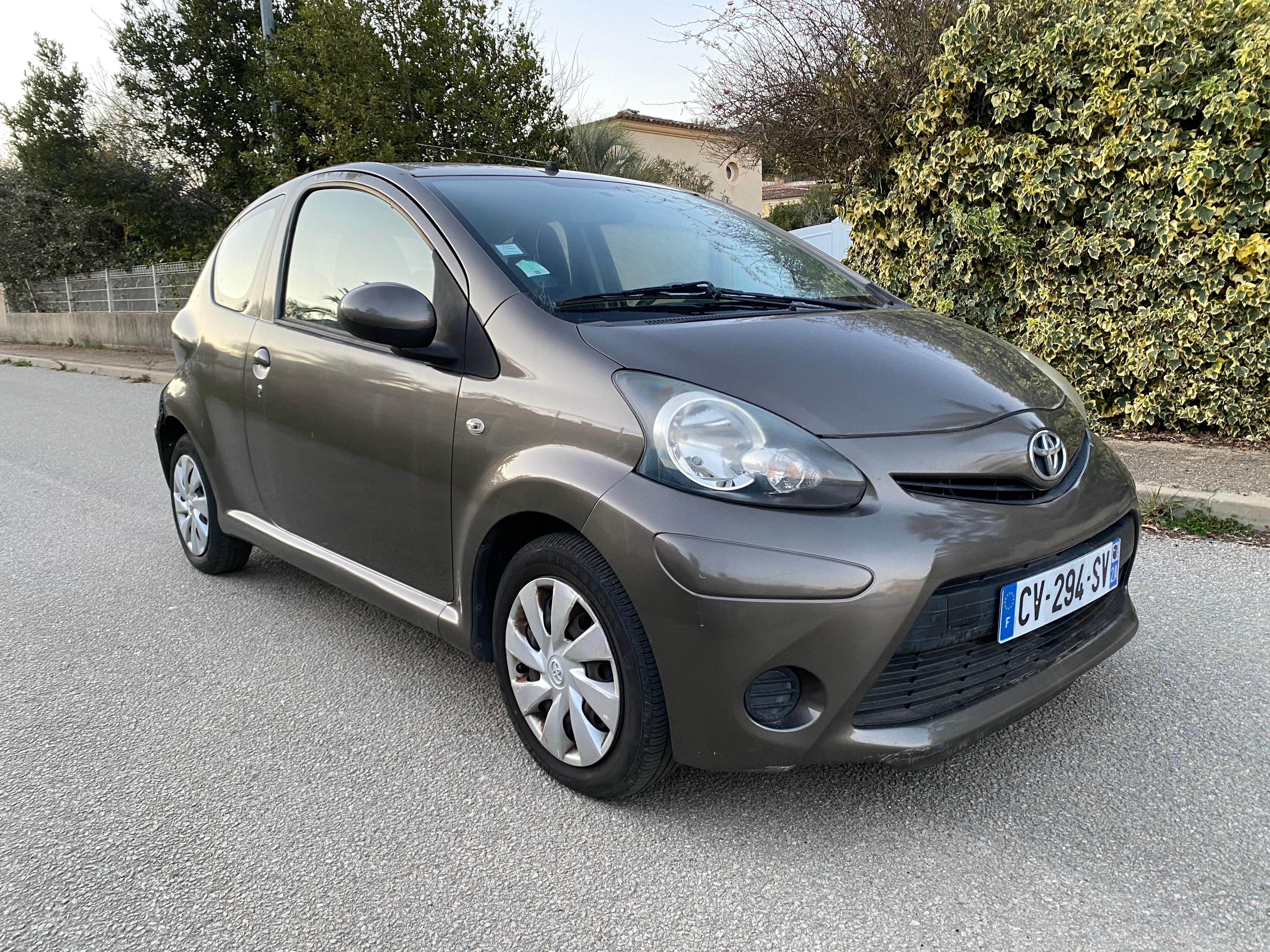 Toyota AYGO 2013 à Mezzavia
