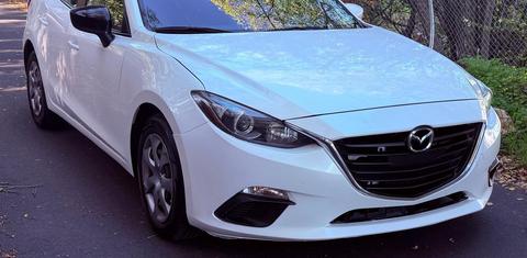 Mazda Mazda3 2015