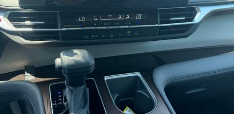 Toyota Sienna 2024
