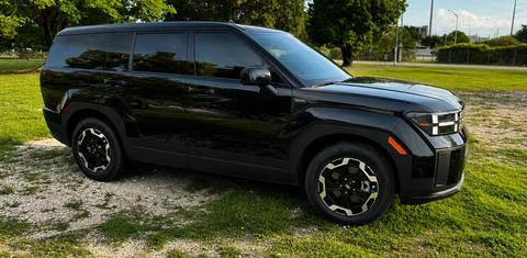 Hyundai Santa Fe 2025