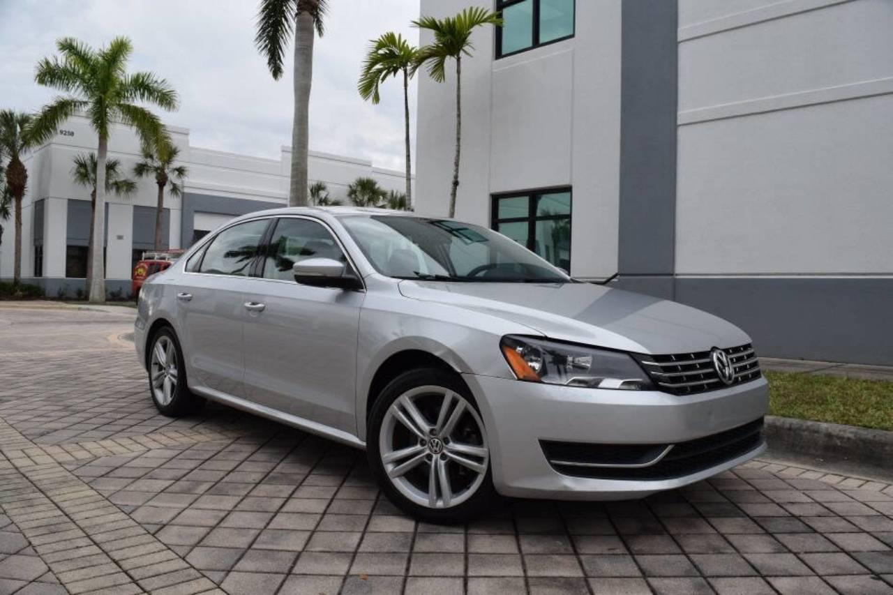 Volkswagen Passat 2014 in New Castle, DE