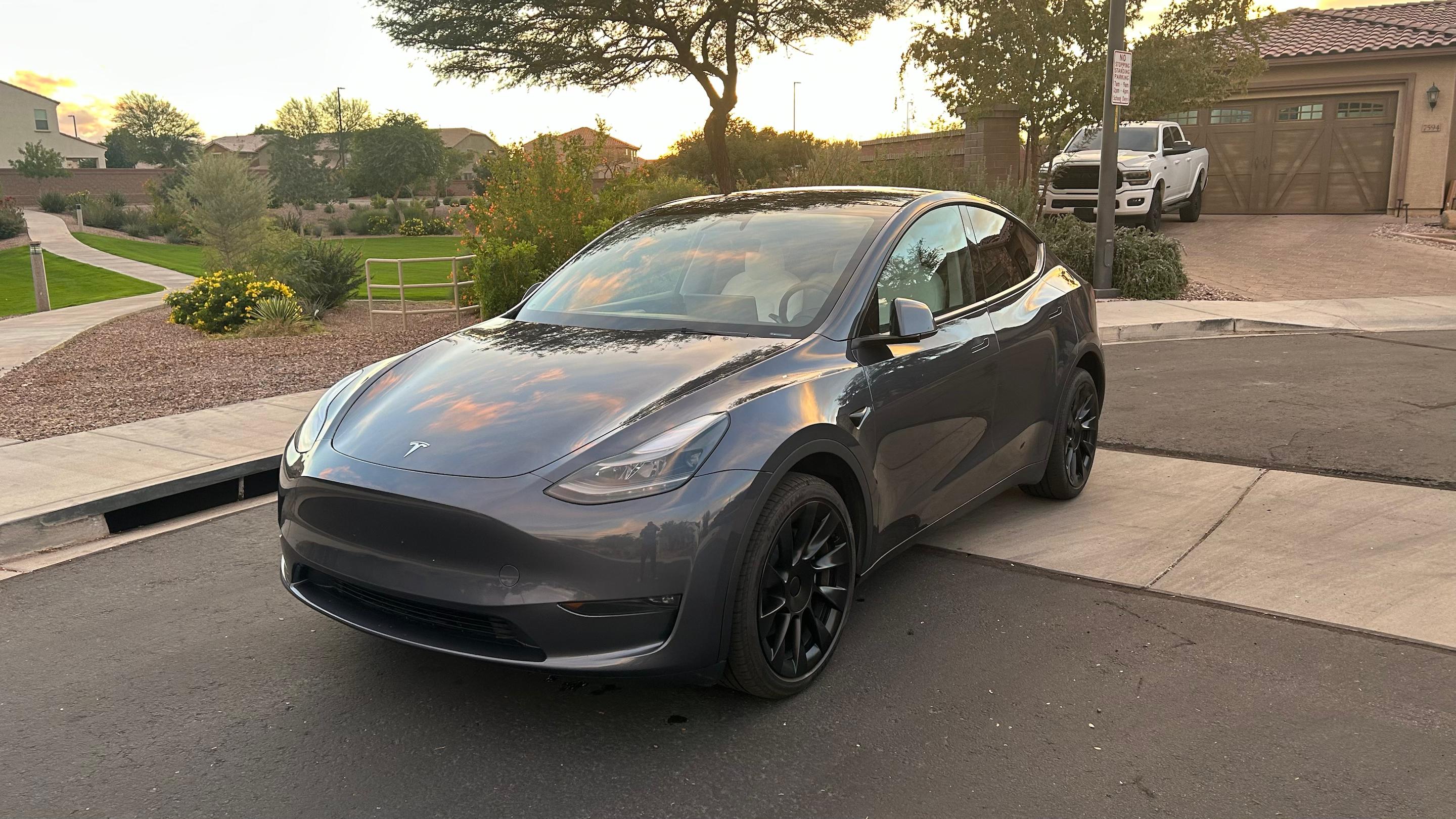 Tesla Model Y 2023 in Gilbert, AZ