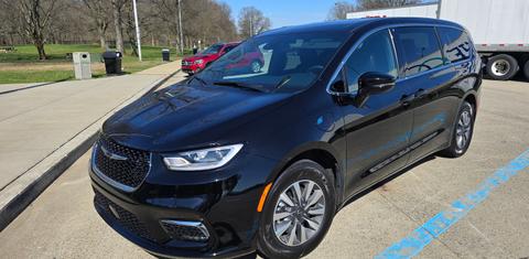 Chrysler Pacifica 2025