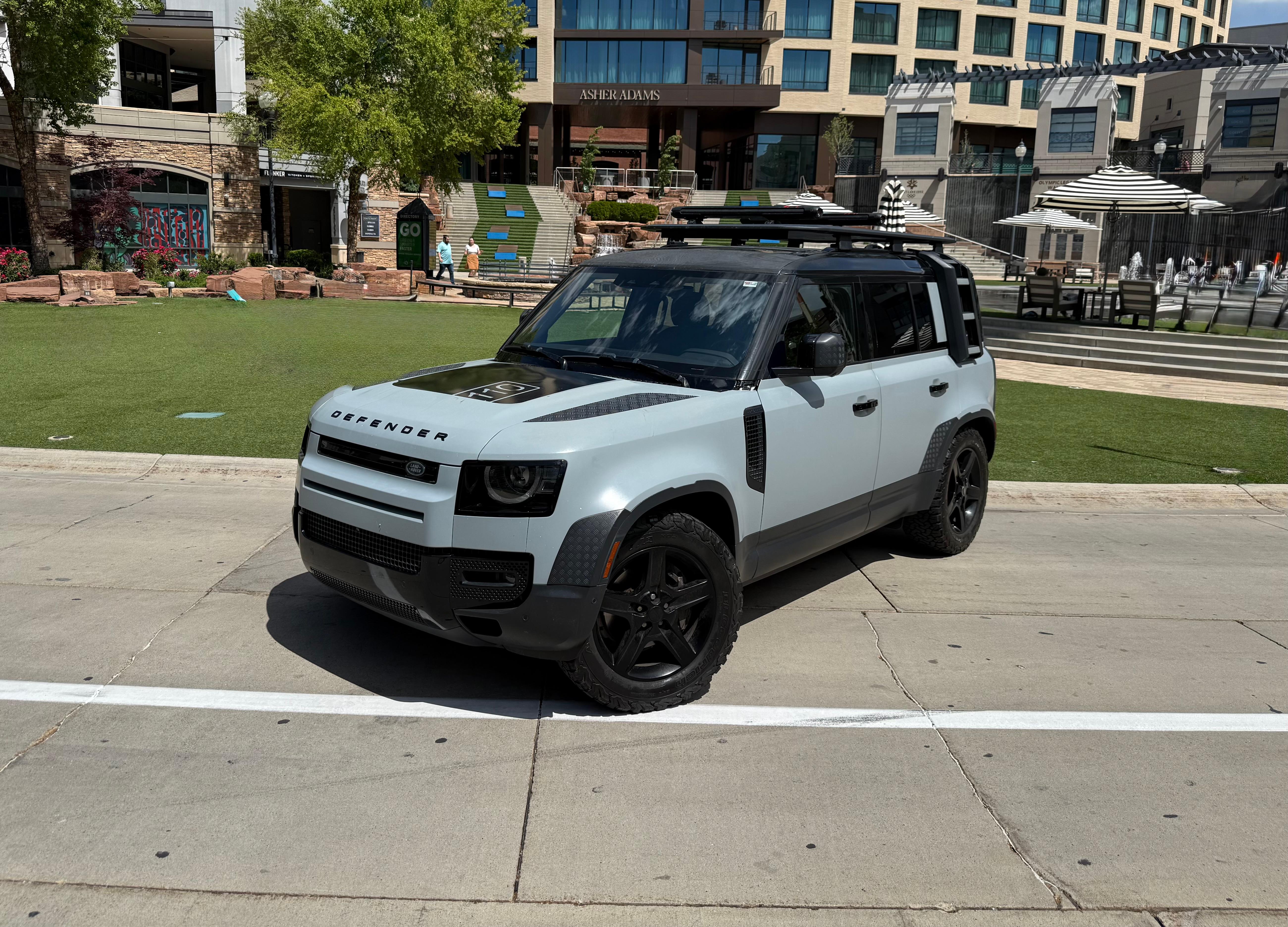 Land Rover Defender 2020 in 