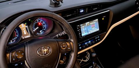 Toyota Corolla iM 2017