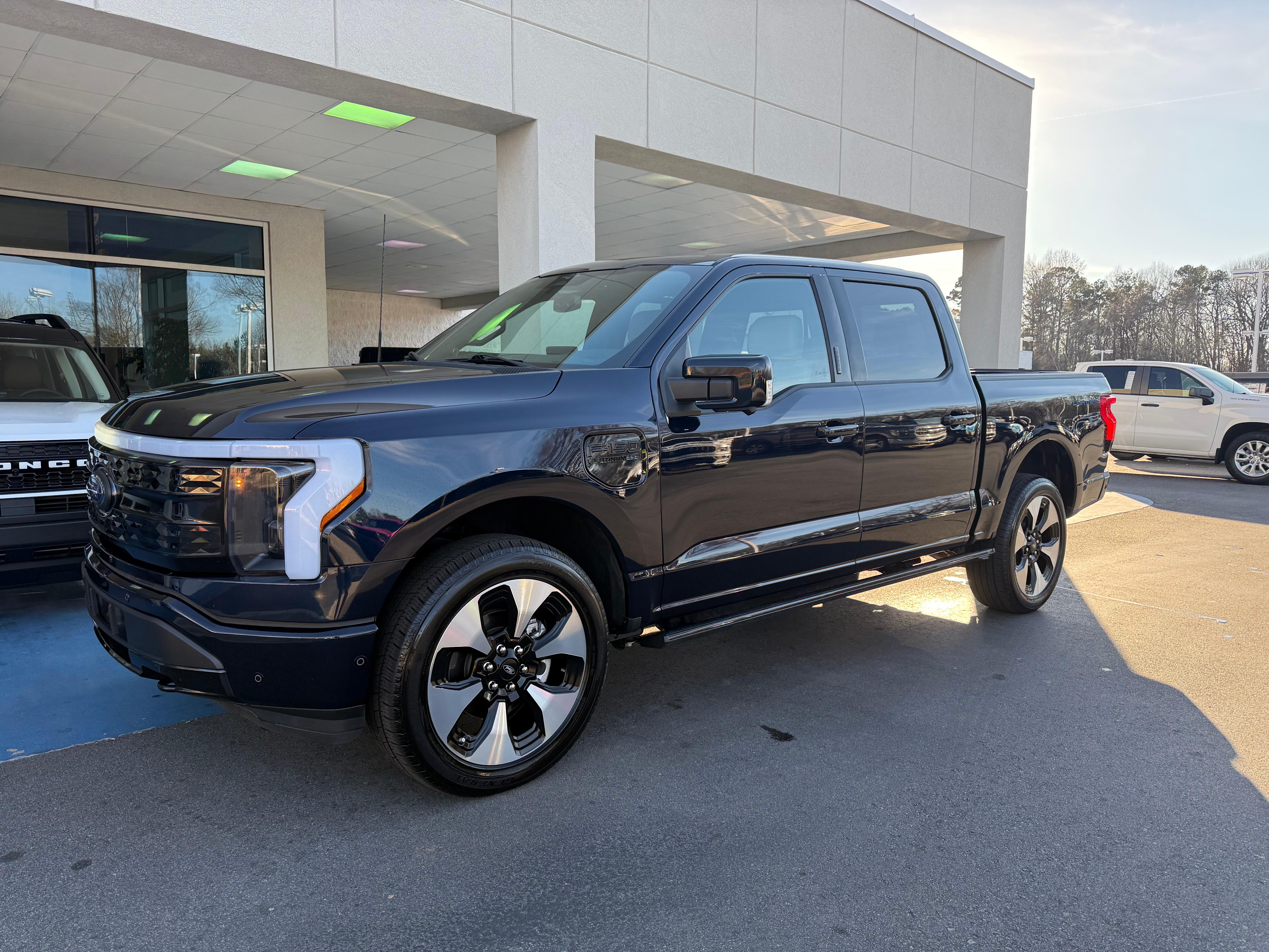 Ford F-150 Lightning 2023 in 