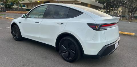 Tesla Model Y 2026