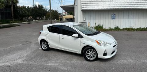 Toyota Prius c 2012