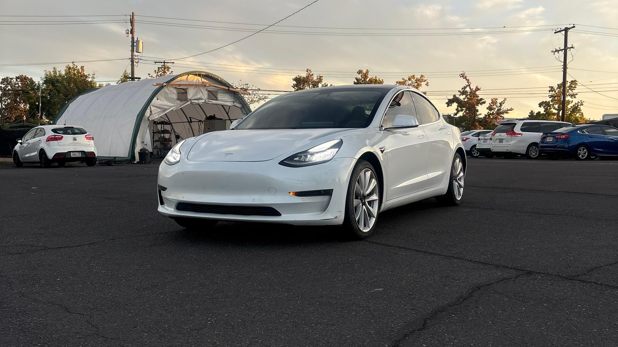 Tesla Model 3 2020 in Sacramento, CA