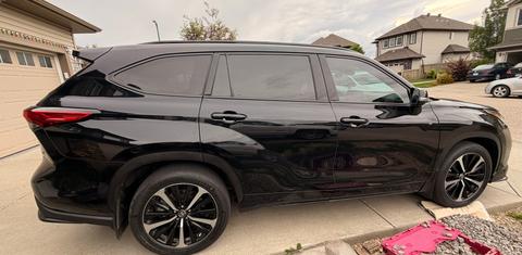 Toyota Highlander 2021