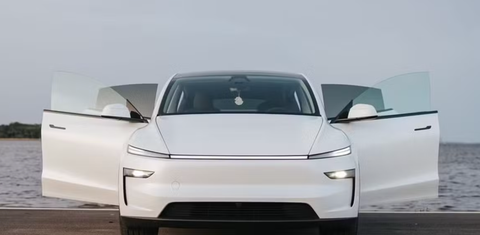 Tesla Model Y 2026